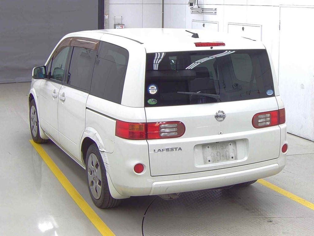 NISSAN LAFESTA