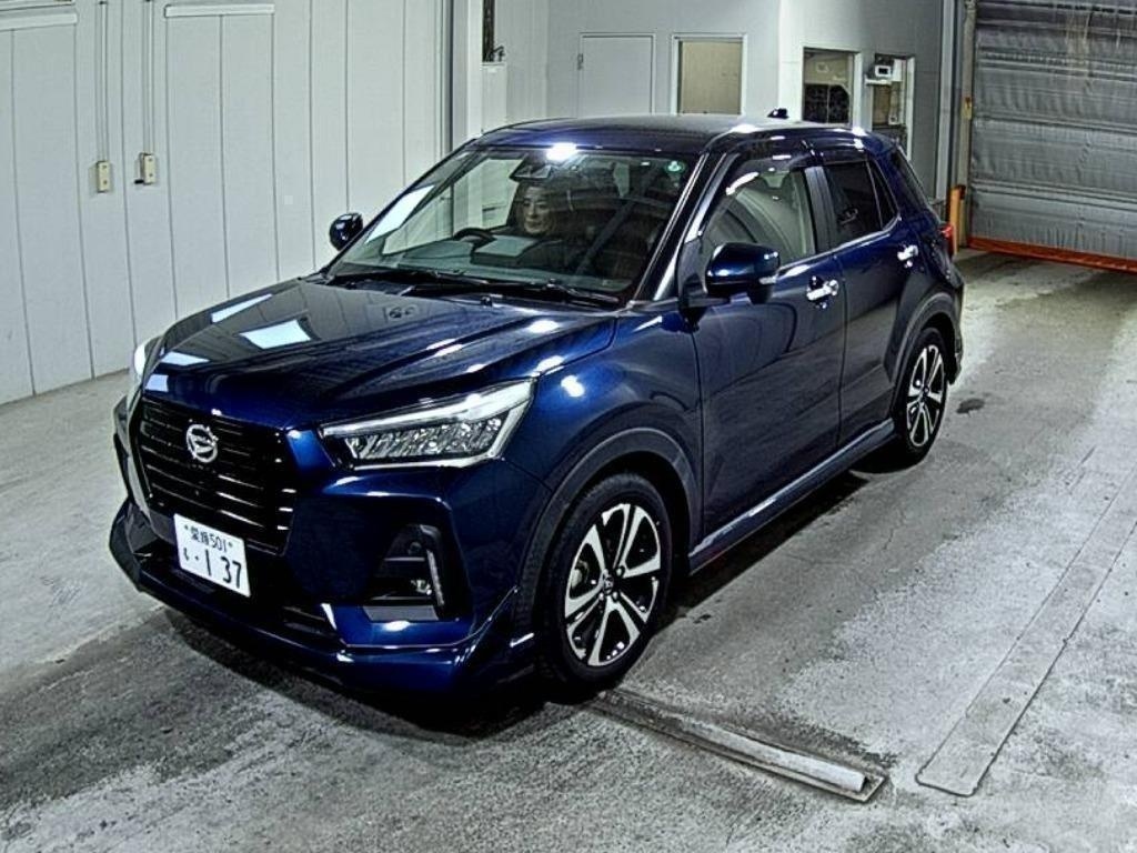 DAIHATSU ROCKY