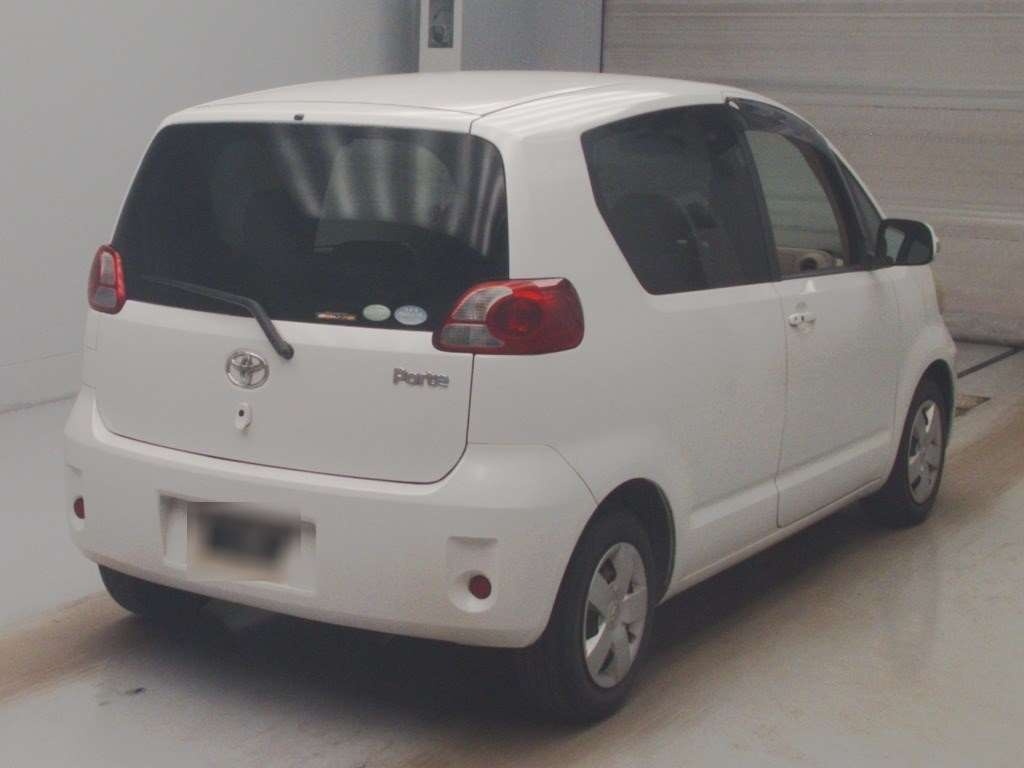 TOYOTA PORTE