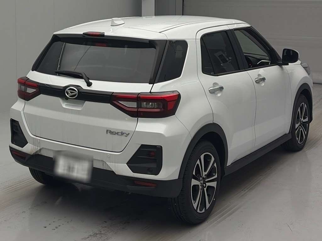 DAIHATSU ROCKY