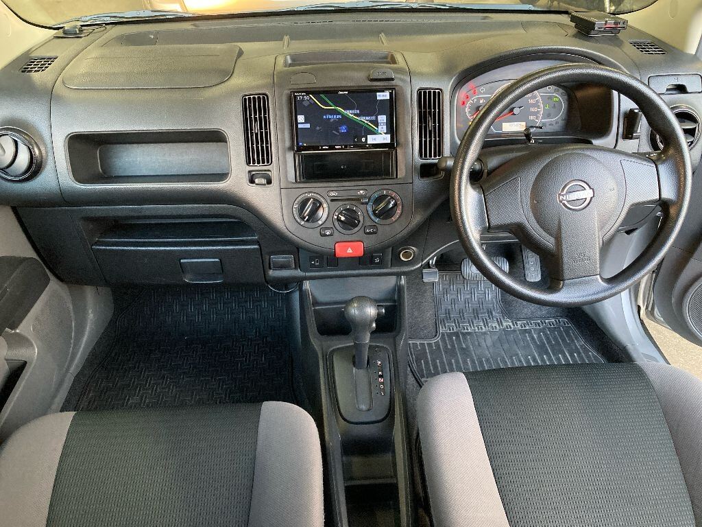 NISSAN AD