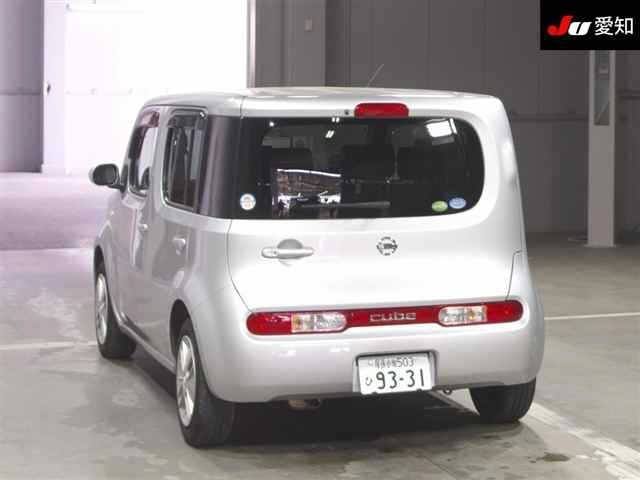 NISSAN CUBE