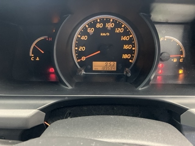 TOYOTA REGIUS ACE