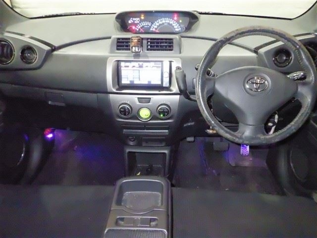 TOYOTA BB