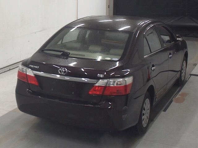 TOYOTA PREMIO