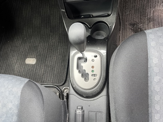 TOYOTA IST