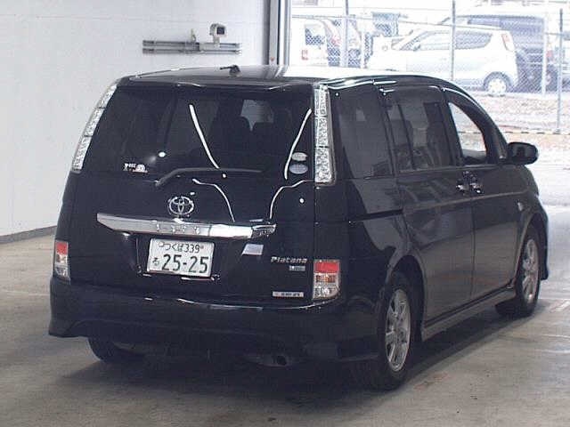 TOYOTA ISIS