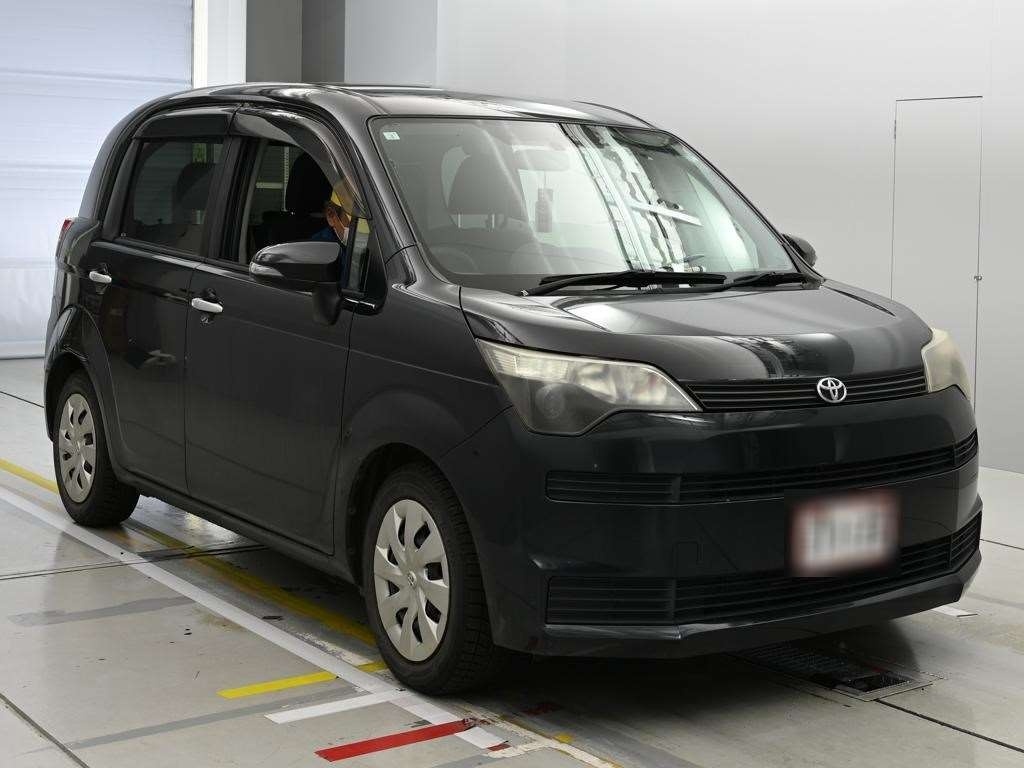TOYOTA SPADE
