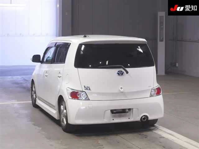 TOYOTA BB