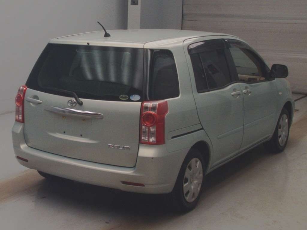 TOYOTA RAUM