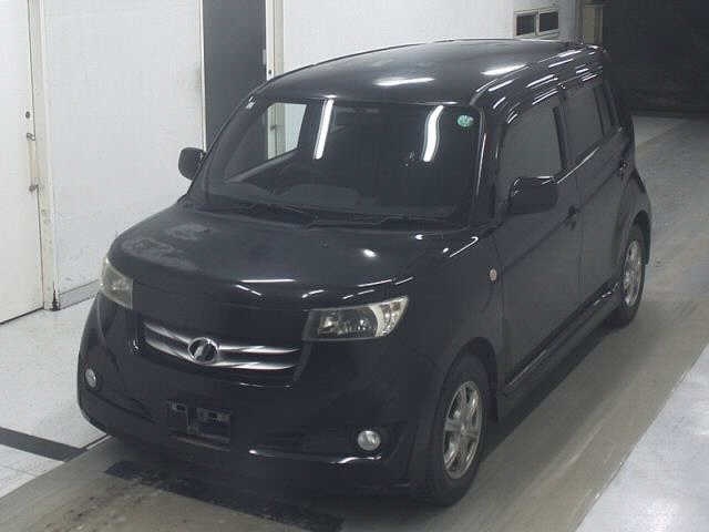 TOYOTA BB