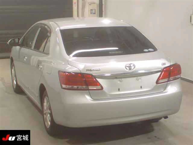 TOYOTA PREMIO