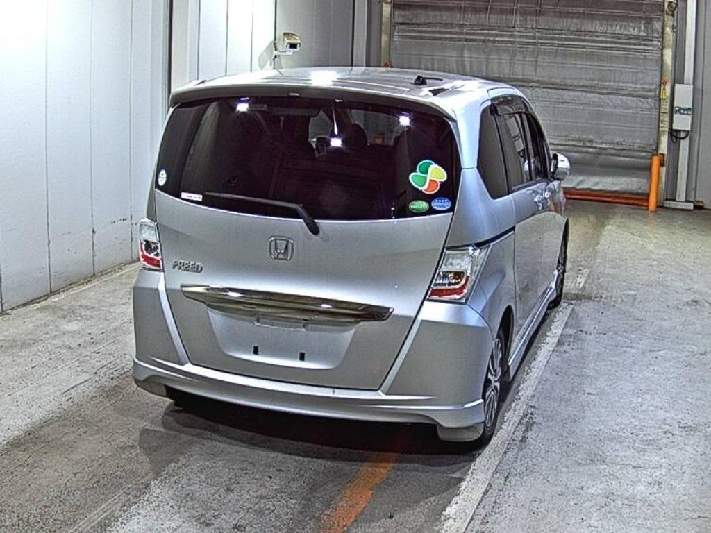 HONDA FREED