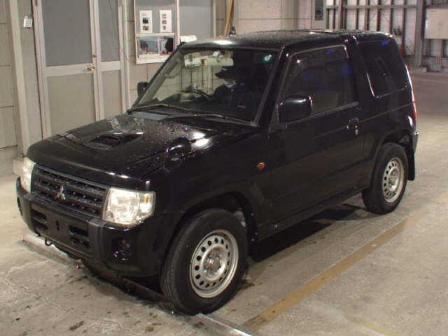 MITSUBISHI PAJERO MINI