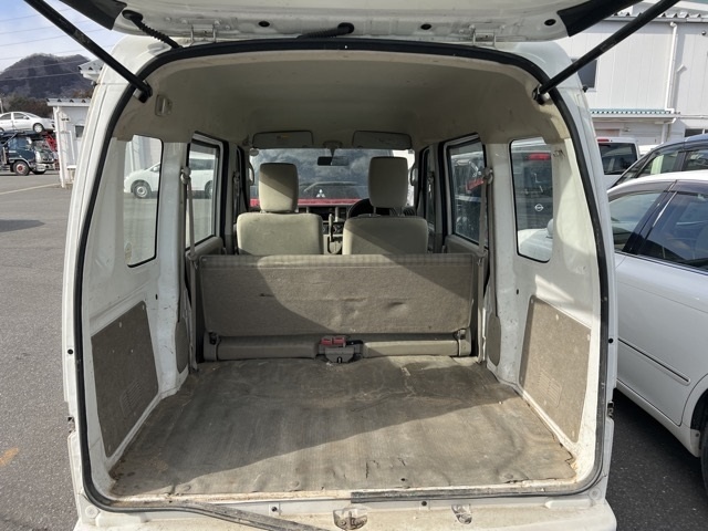 NISSAN NV100 CLIPPER
