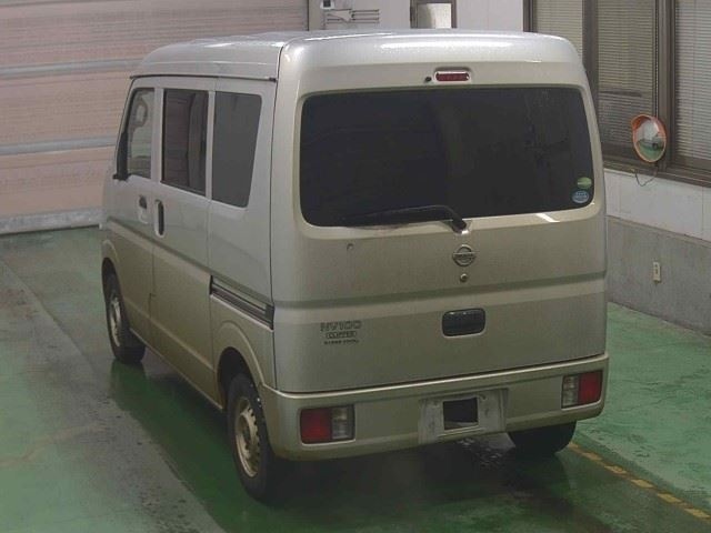 NISSAN NV100 CLIPPER