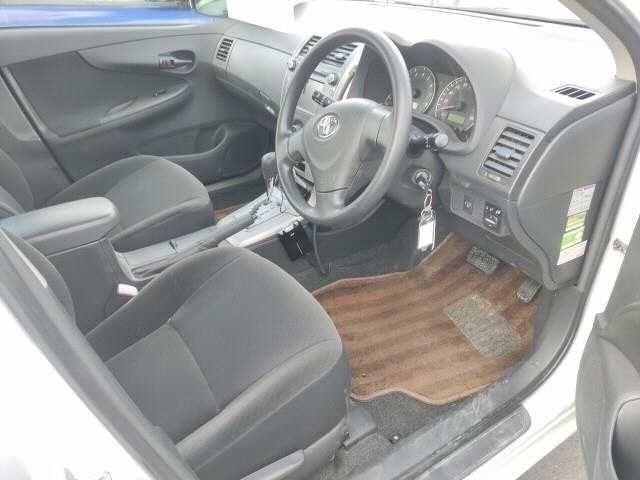 TOYOTA COROLLA FIELDER