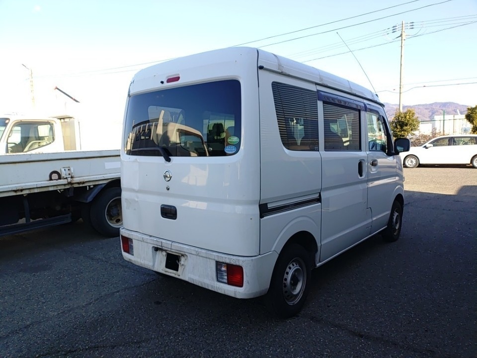 NISSAN NV100 CLIPPER