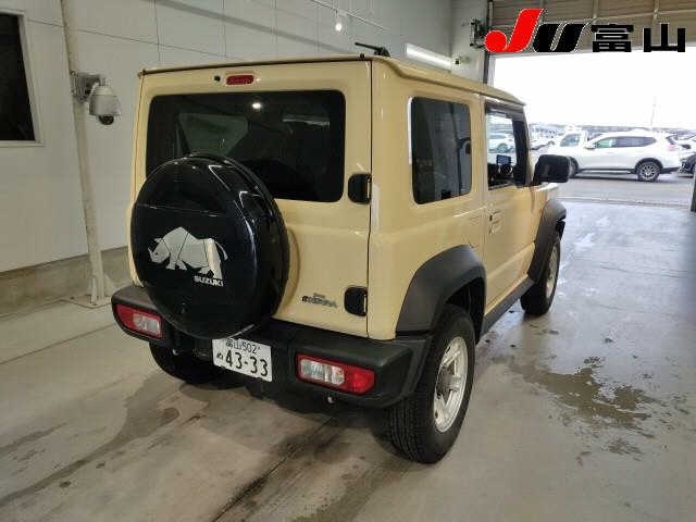 SUZUKI JIMNY SIERRA