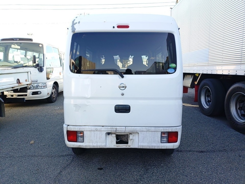 NISSAN NV100 CLIPPER
