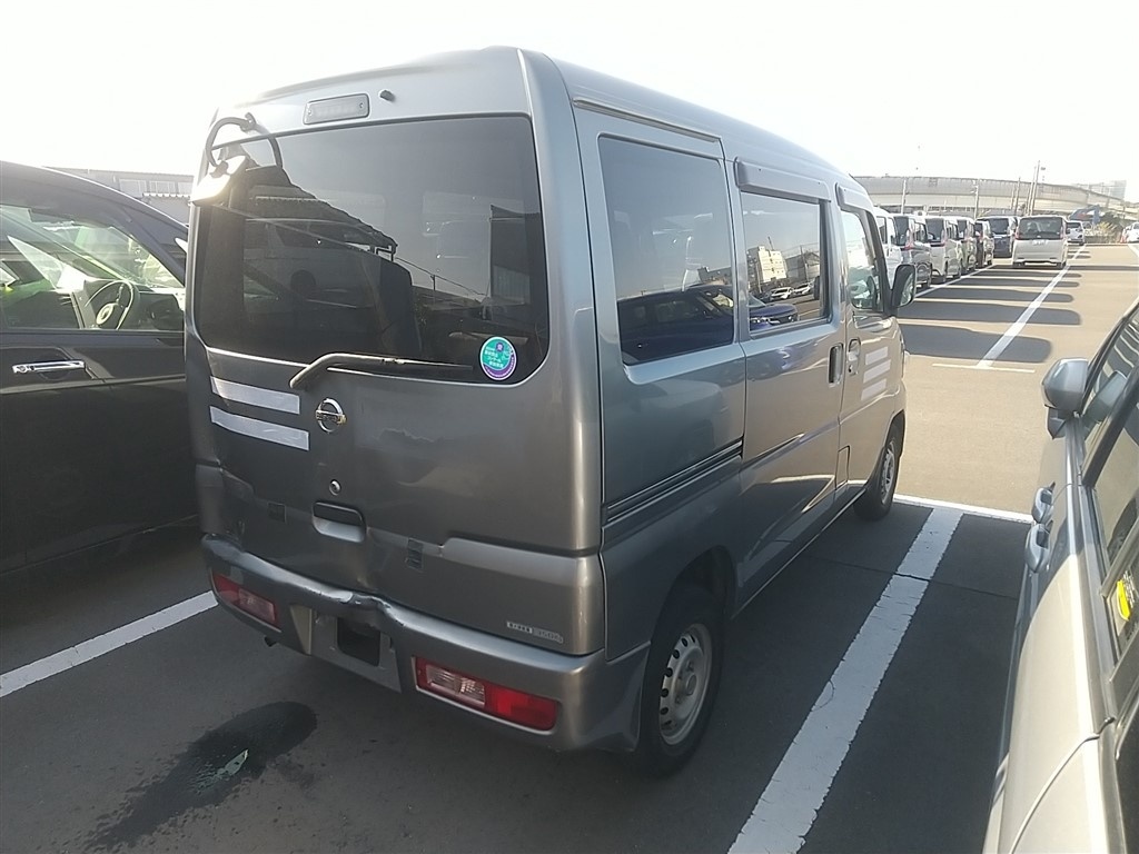NISSAN NV100 CLIPPER
