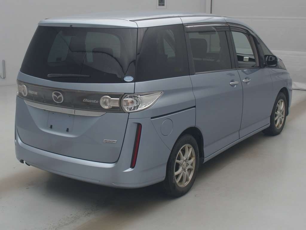 MAZDA BIANTE