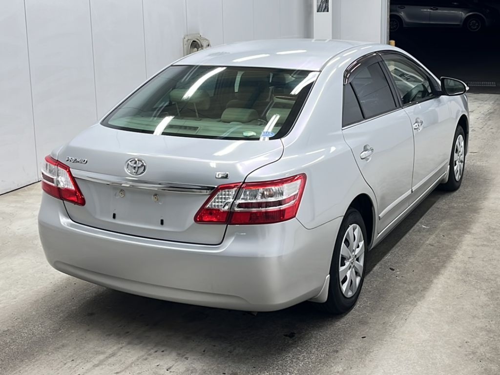 TOYOTA PREMIO