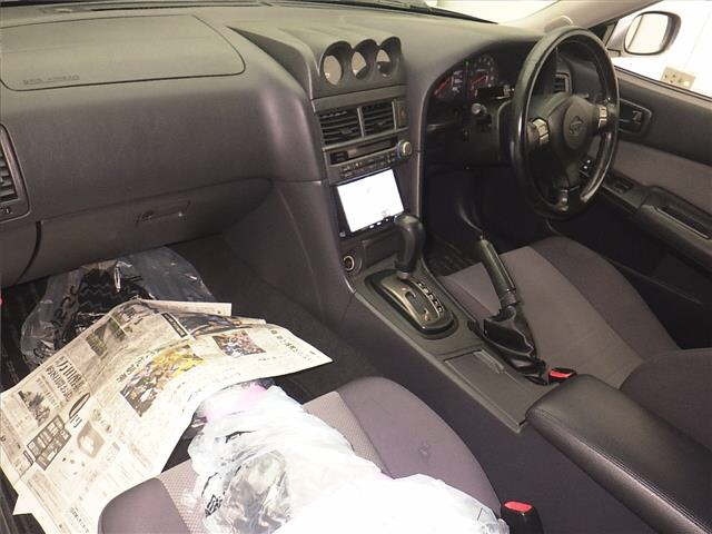 NISSAN SKYLINE