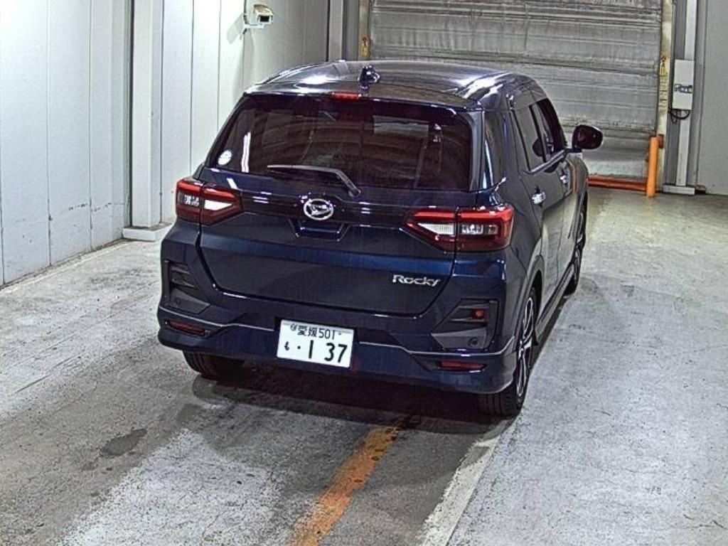 DAIHATSU ROCKY