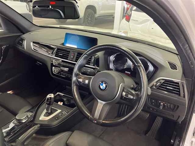 BMW 1-SERIES