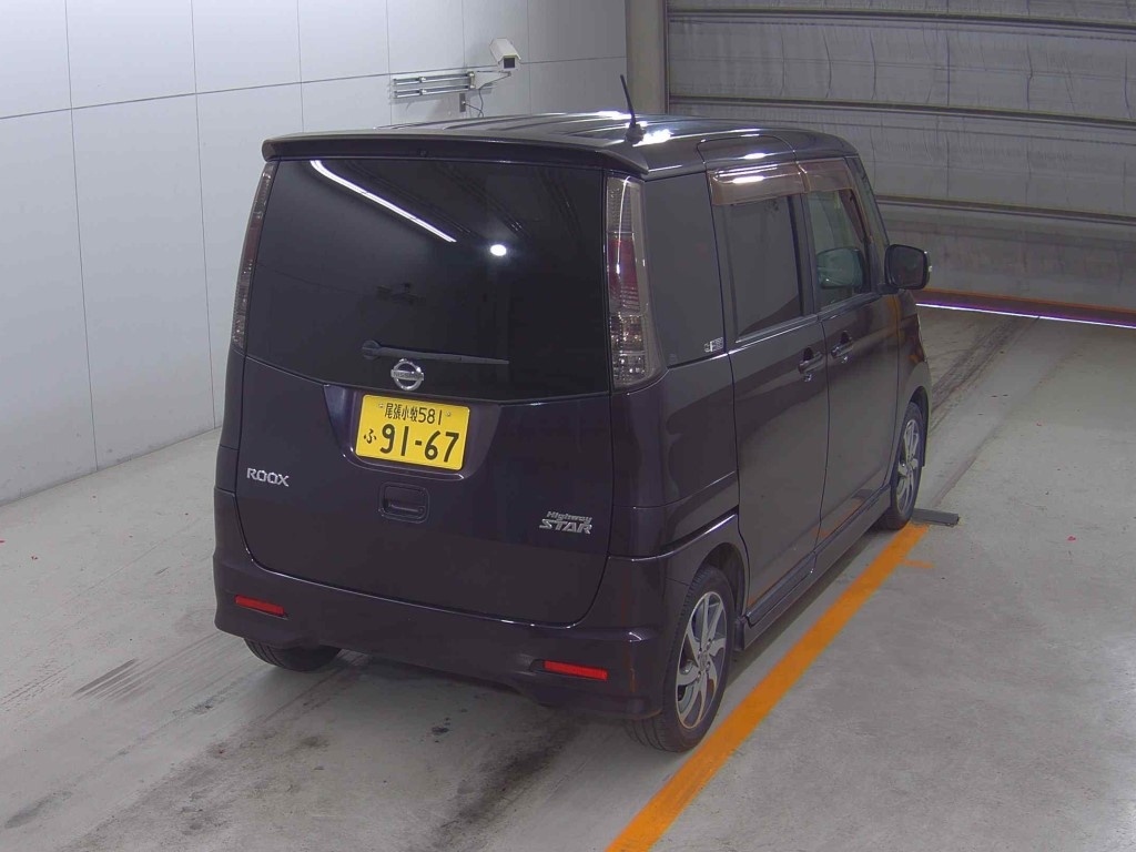 NISSAN ROOX