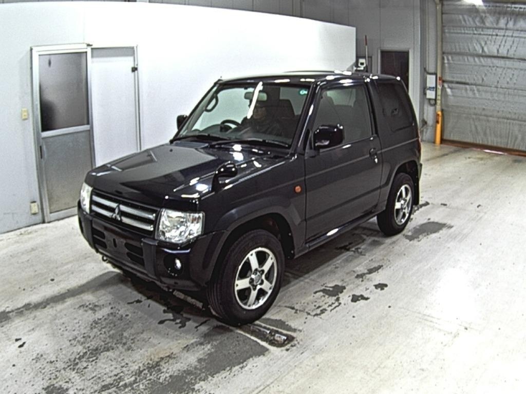 MITSUBISHI PAJERO MINI