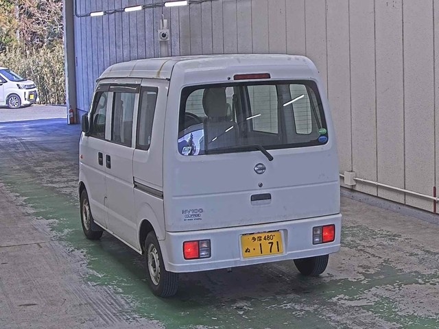 NISSAN NV100 CLIPPER
