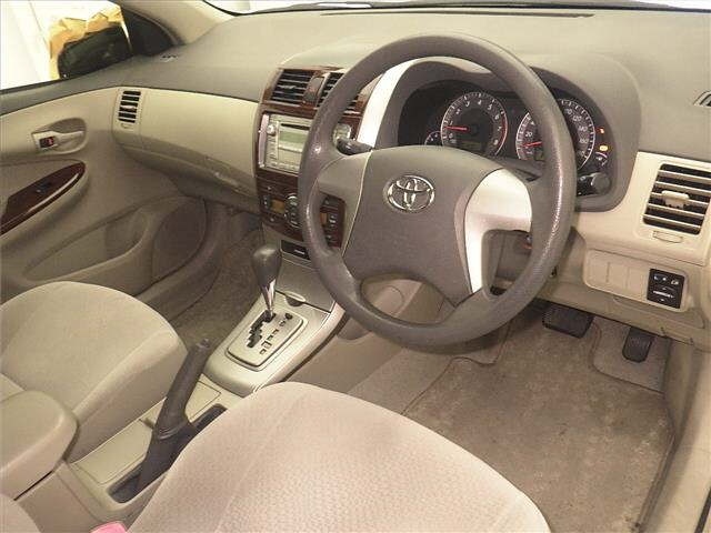 TOYOTA COROLLA AXIO