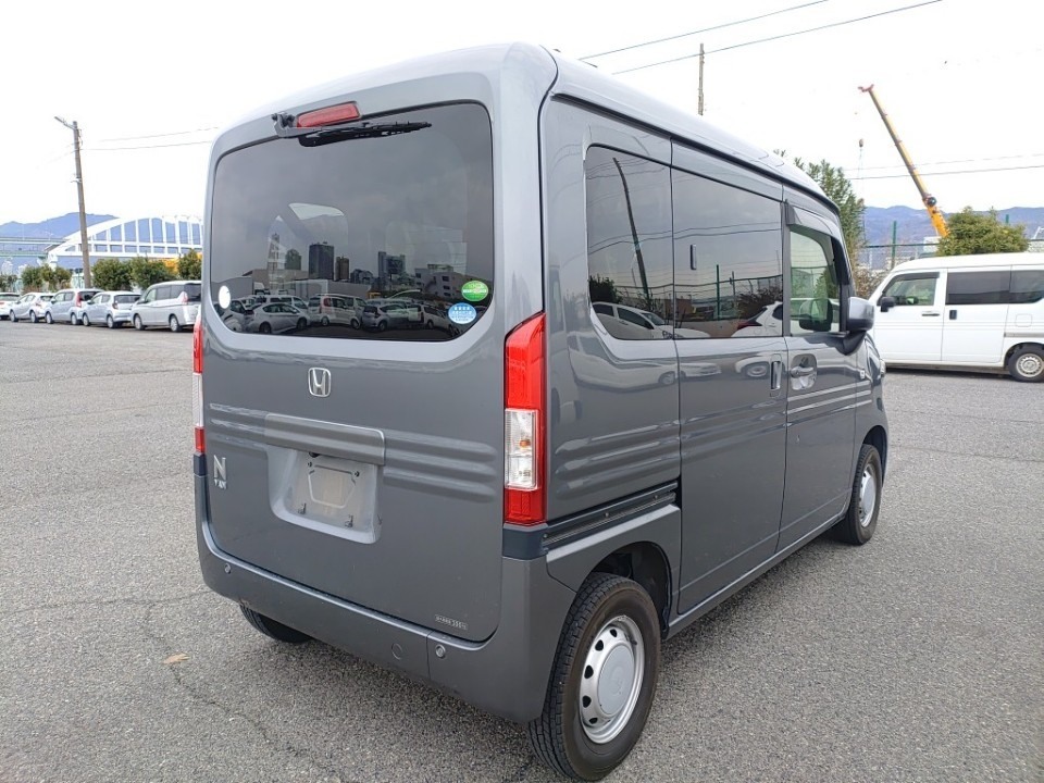 HONDA N-VAN