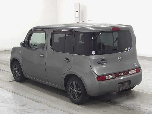 NISSAN CUBE