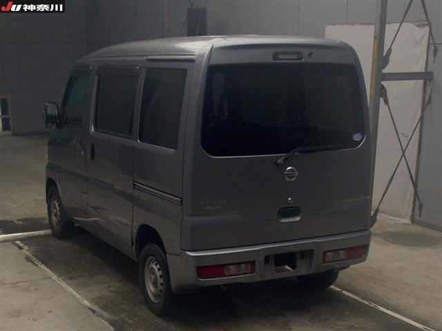 NISSAN NV100 CLIPPER