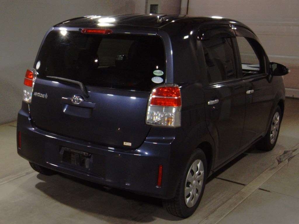 TOYOTA SPADE