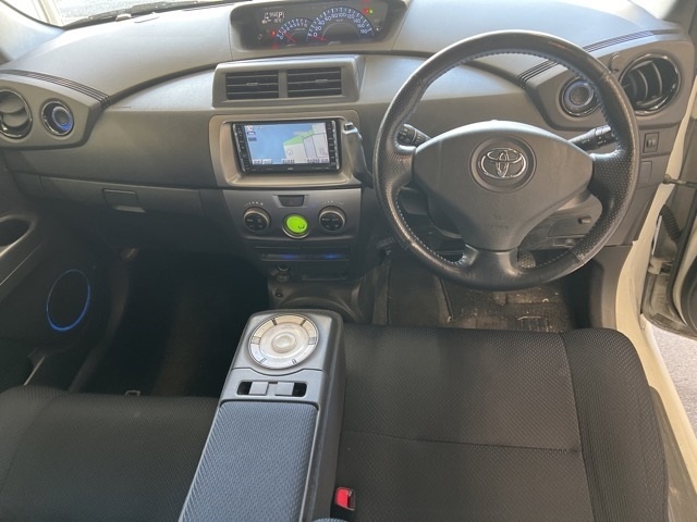 TOYOTA BB