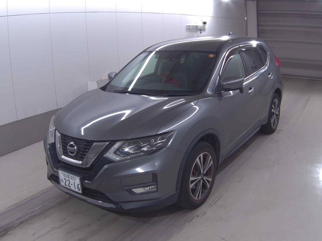 NISSAN X-TRAIL