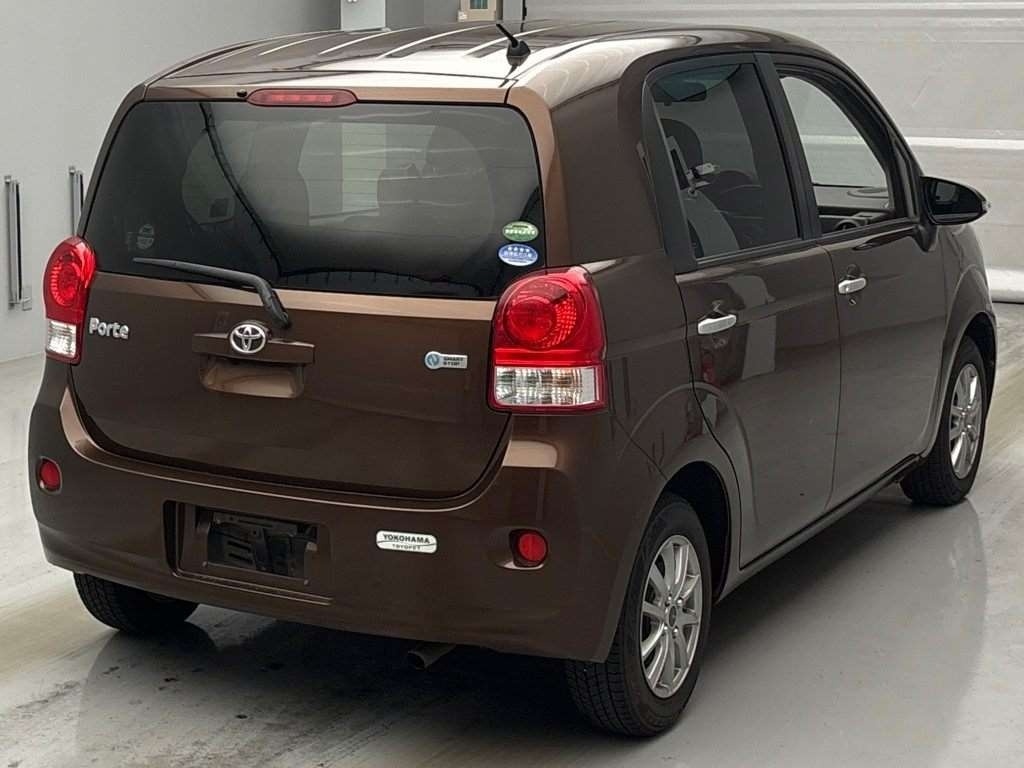 TOYOTA PORTE