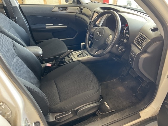 SUBARU FORESTER