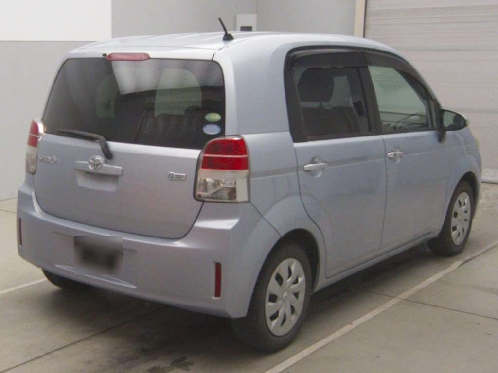 TOYOTA SPADE