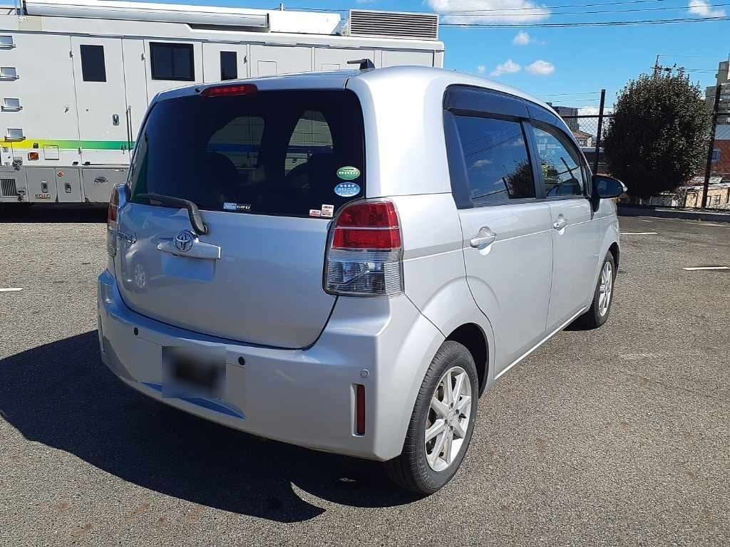 TOYOTA SPADE