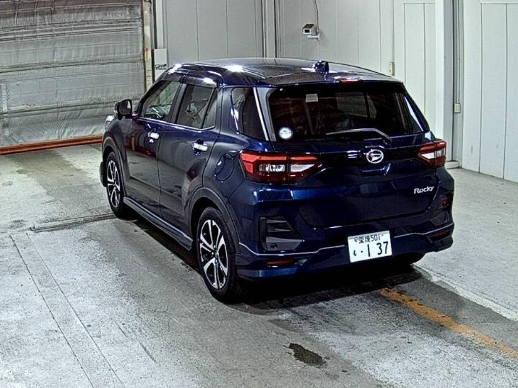 DAIHATSU ROCKY