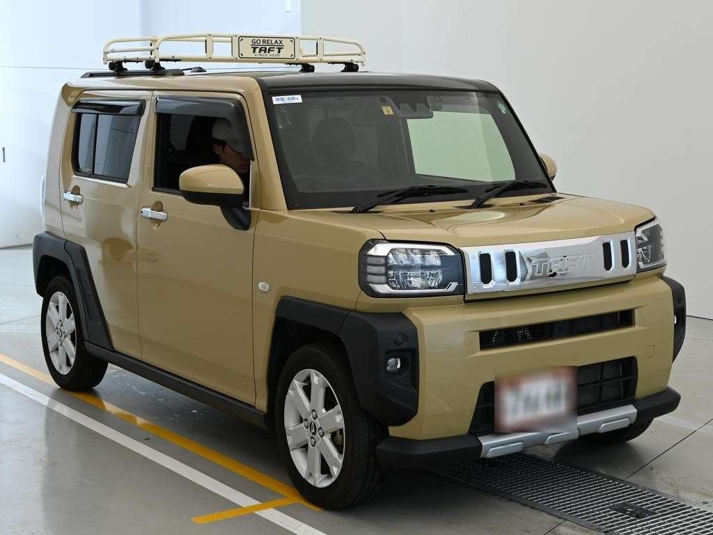 DAIHATSU TAFT