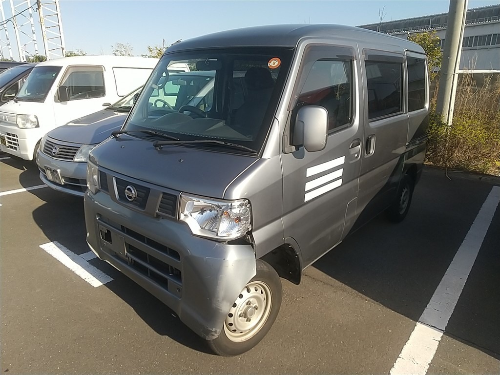 NISSAN NV100 CLIPPER