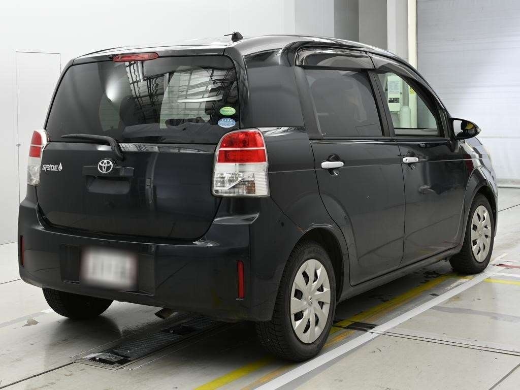TOYOTA SPADE