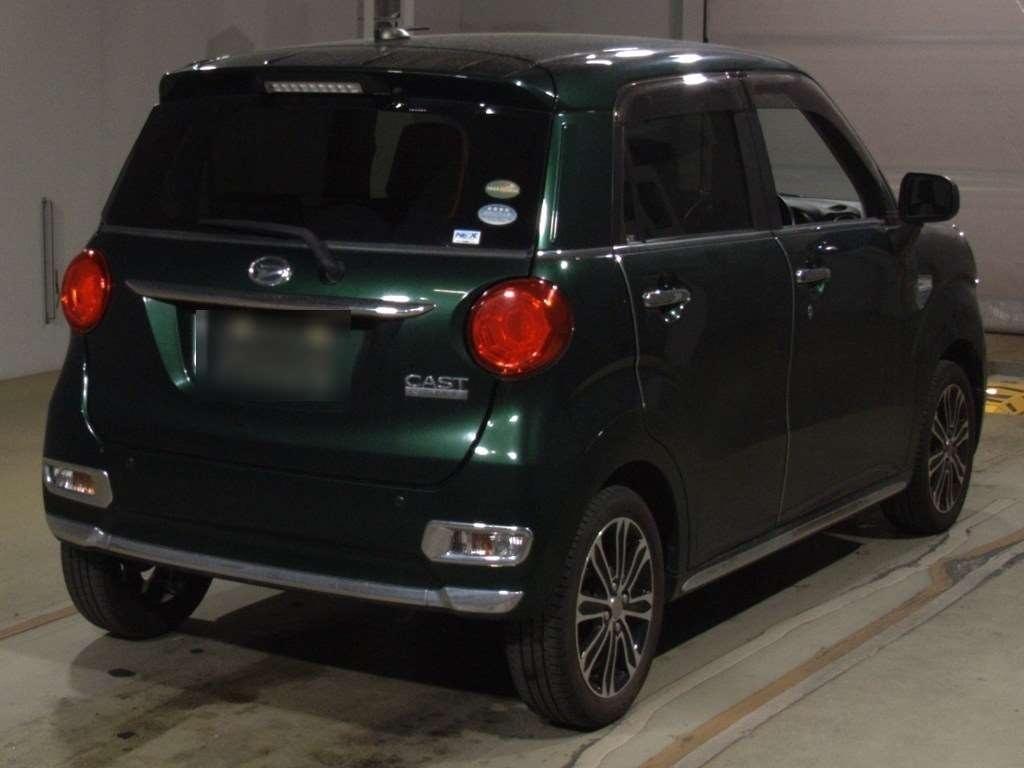 DAIHATSU CAST