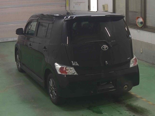 TOYOTA BB